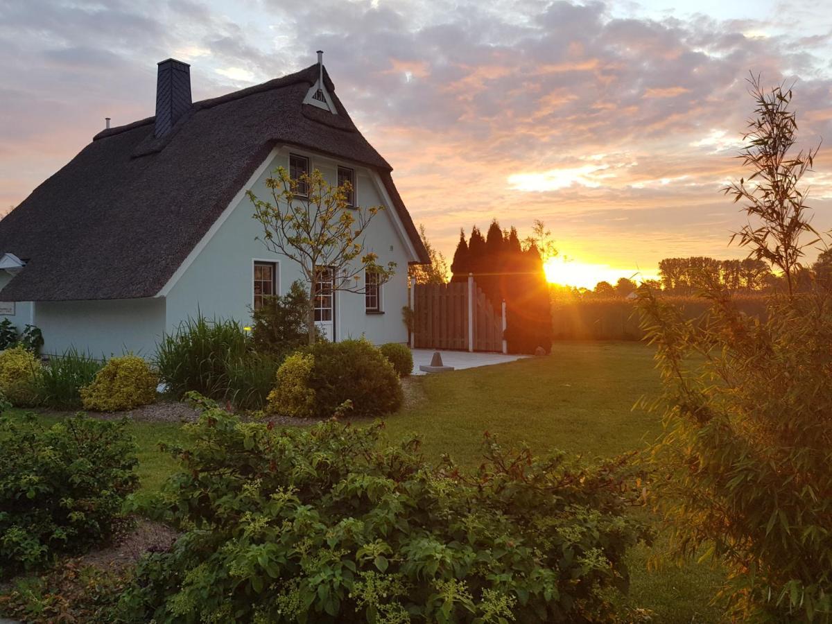 Ferienhaeuser Salzhaff-Romantik Tessmannsdorf Exterior photo